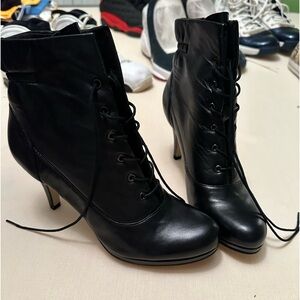 Anne Klein women’s boots size 6.5 brand new